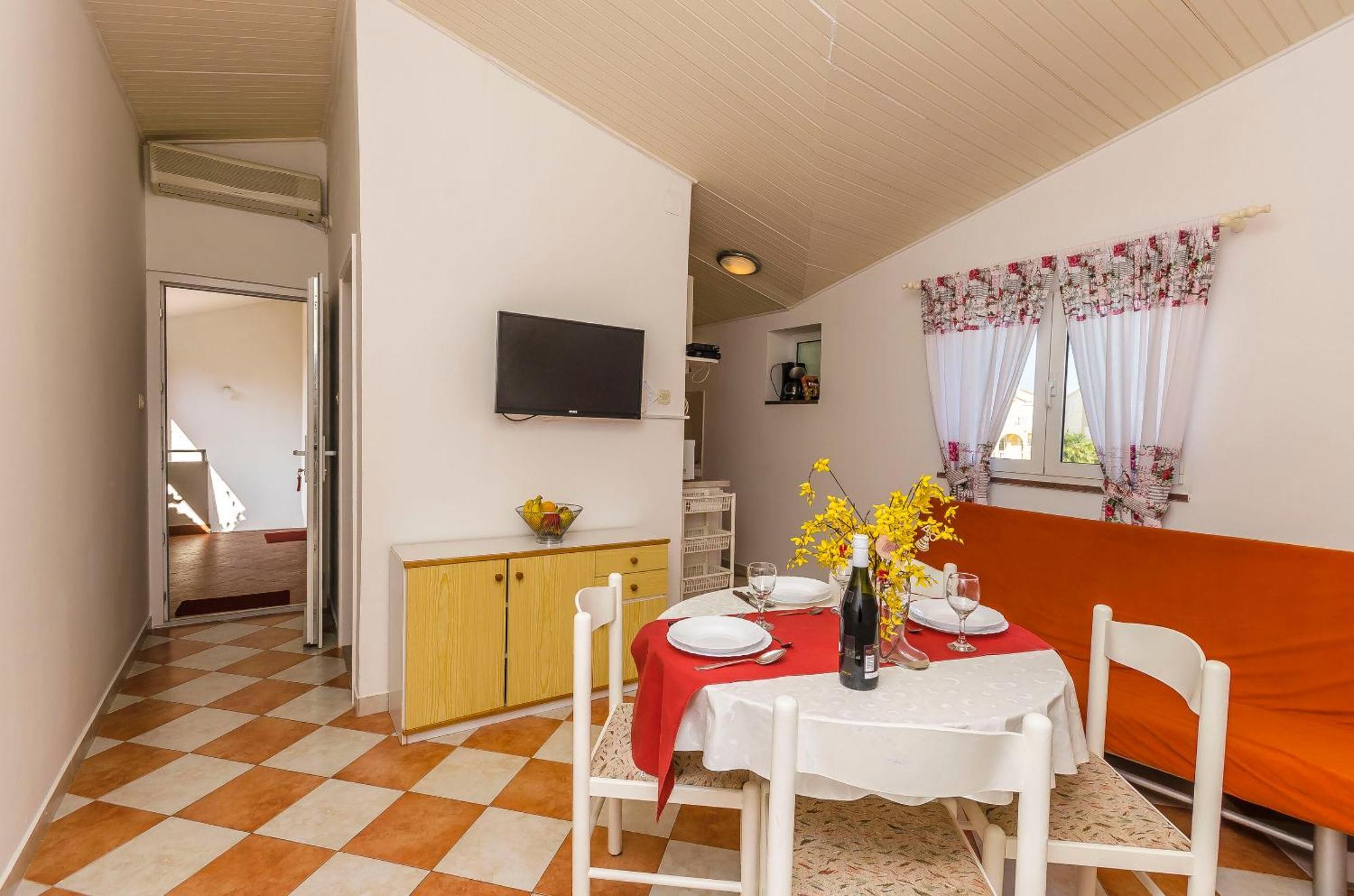Apartments Manda Vodice Buitenkant foto
